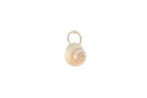 venetian pearl shell charm with gold ring