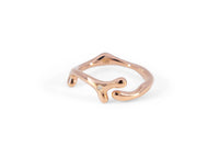 rose gold seaweed ring with diamond