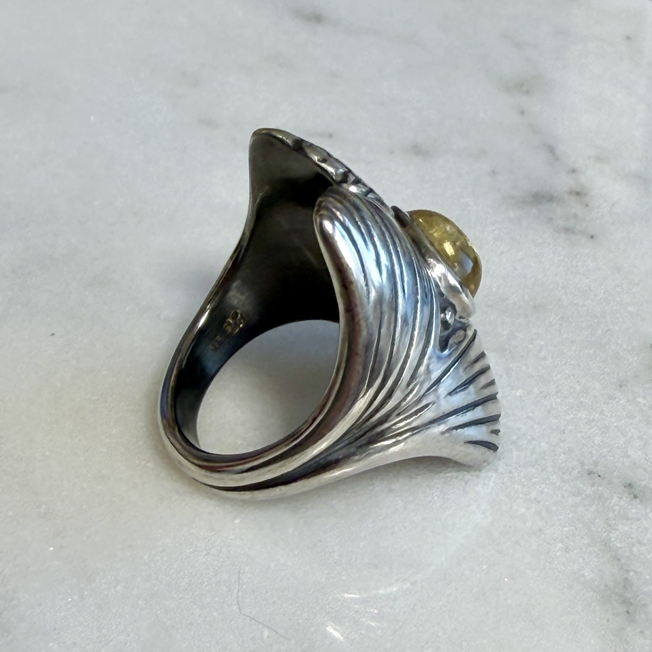 Kanani Ginkgo Leaf Ring