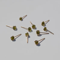 solid 14k gold claw-set sea tumbled hawaiian olivine peridot stud earrings