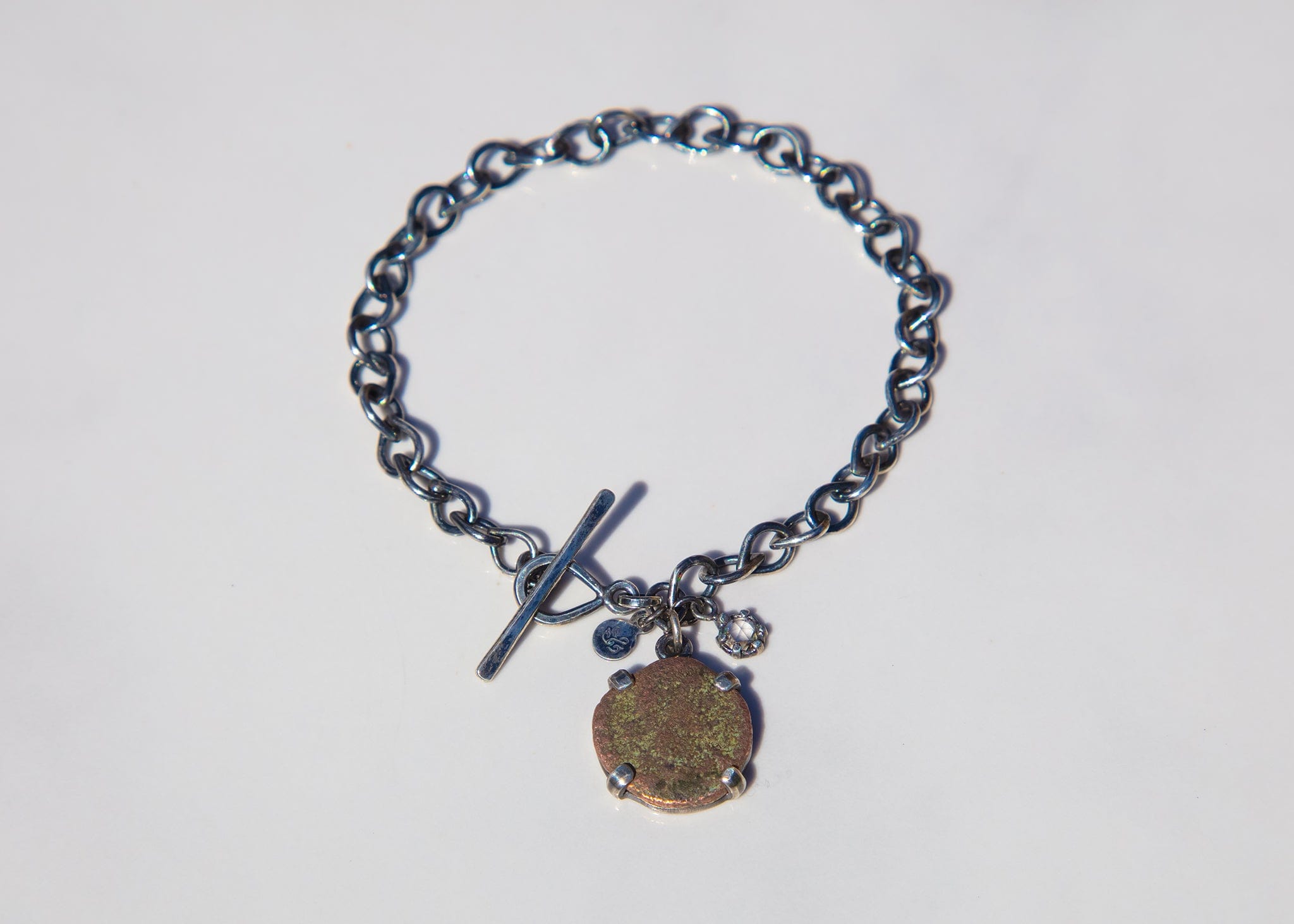 Gold tone Lakshmi coin bracelet dj-38990 – dreamjwell