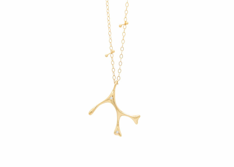 gold limu seaweed coral Necklace with diamonds and barbell details in chain