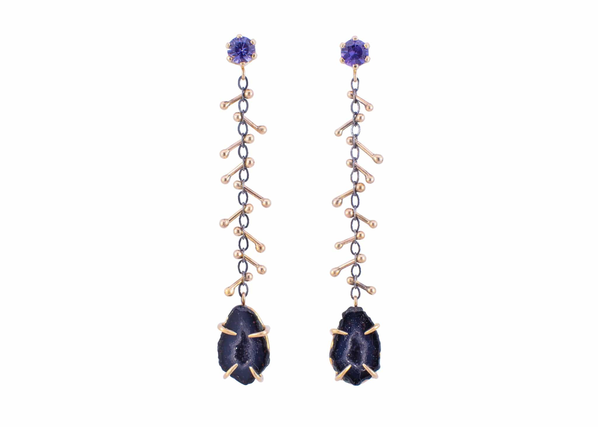 dangly earrings with black tabasco geodes gold pins in chain and purple sapphires