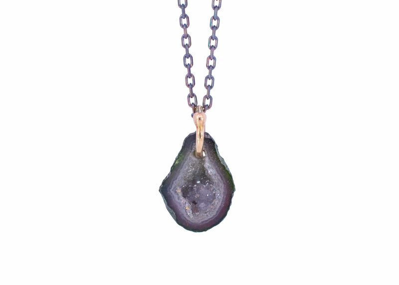 gray pear shaped tabasco geode necklace on oxidized silver chain and gold loop